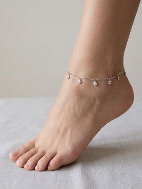 59: Delicate sterling Silver Dangle Anklet with cz Charms
